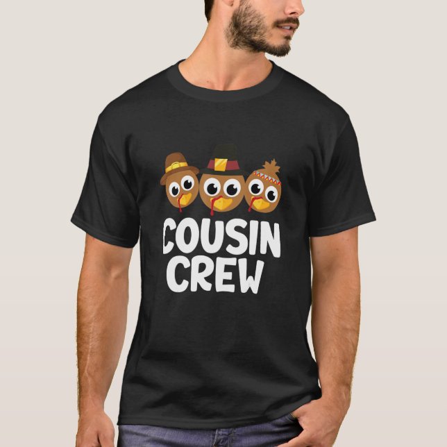 Camiseta Cousin Crew Turkey Matando Familiar De Ação De Gra (Frente)