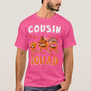 Camiseta Cousin Squad Ação de Graças Três Bomba Assustadora