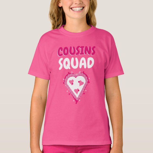 Camiseta Cousins Girls' Hanes TAGLESS® T-Shirt (Frente)