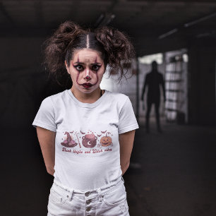 Camiseta Coxas grossas e bruxas viajam a família do Hallowe