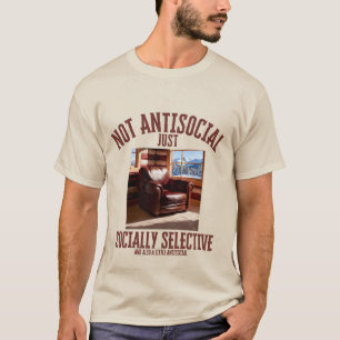 Camiseta Cozy Anti-Social - Engraçado Socialmente Seletivo