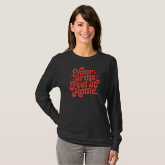 Camiseta Cozy In Your Arms Cute Romantic Typography Gift 