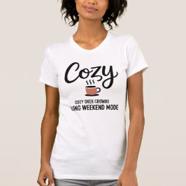 Camiseta Cozy Over Crowds — Long Weekend Mode