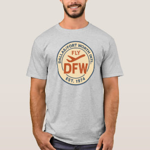 Camiseta Crachá do aeroporto Fly DFW - Dallas Fort Wort
