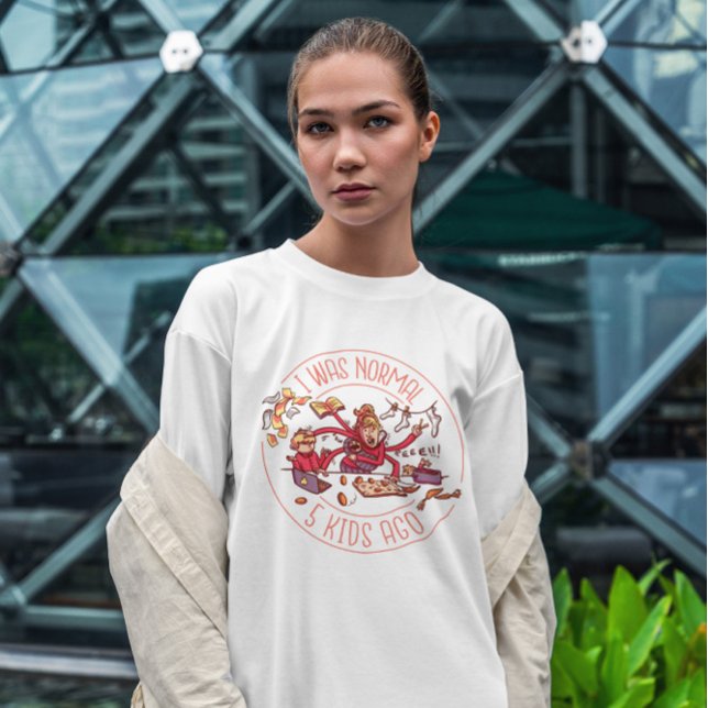 Camiseta Crachá Engraçado pela Mãe Ocupada (Criador carregado)