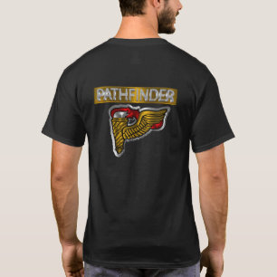 Camiseta Crachá Pathfinder - Design personalizado do "Pathf