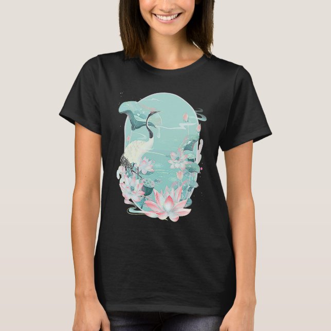 Camiseta Crane Vermelha Coroa Pássaro Água Lily Lotus Flor  (Frente)
