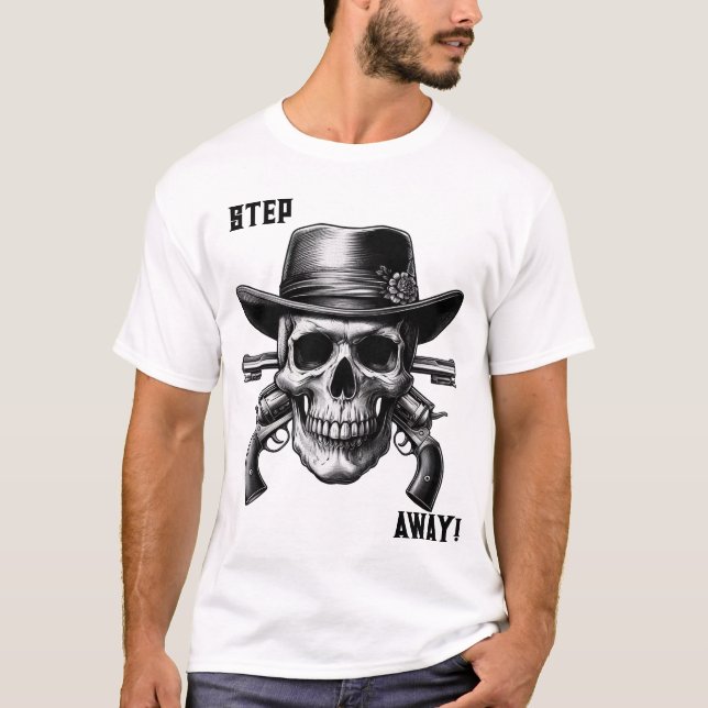 Camiseta Crânio com Armas (Frente)