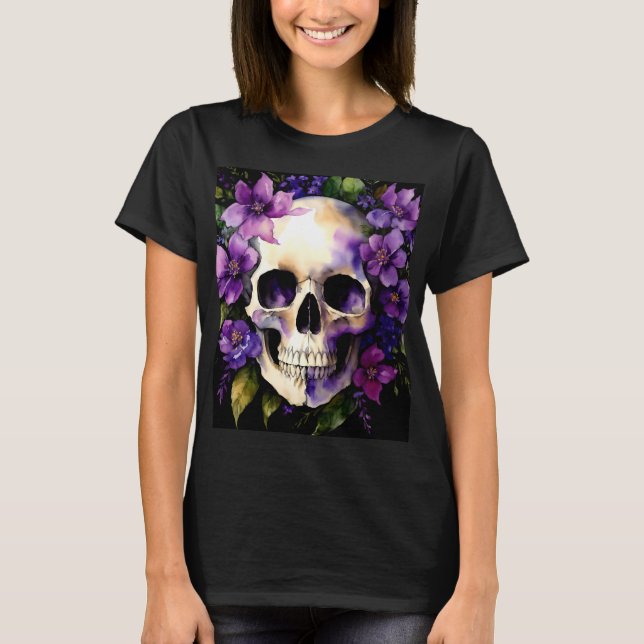 Camiseta Crânio Com Flores Roxas Gótico Aquarela Arte (Frente)