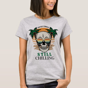 Camiseta Cranio Retro Engraçado Cansado Ainda Relaxando Pôr