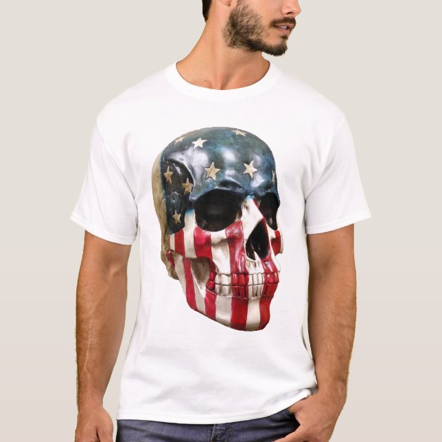 Camiseta Crânio vermelho branco e azul (Frente)