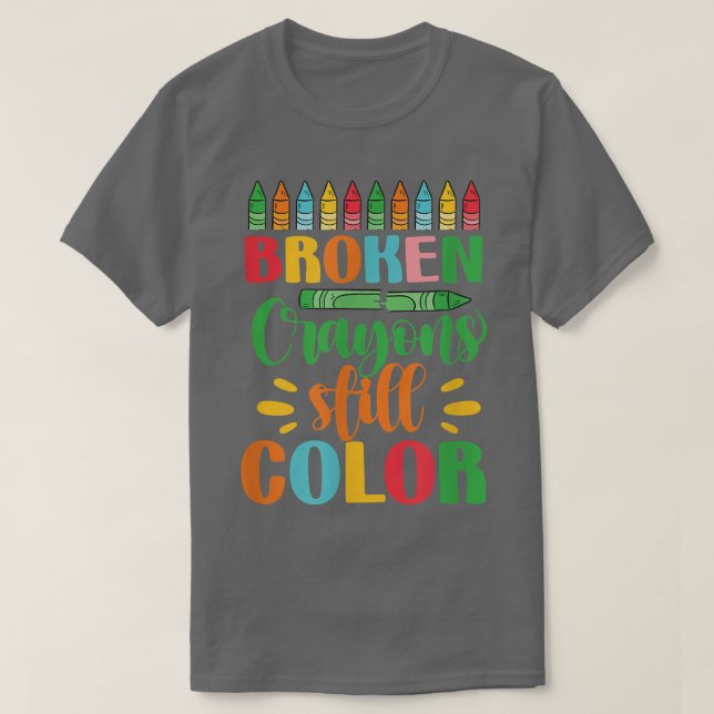 Camiseta Crayons Partidos Ainda Coloridos (Frente do Design)