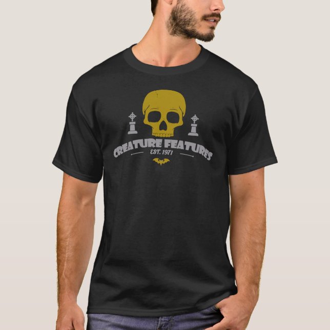 Camiseta Creature Features Skull Essential T-Shirt (Frente)