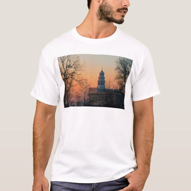 Camiseta Crepúsculo no templo de Nauvoo (Frente)