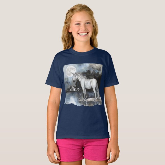 Camiseta Crer na Lua Cheia Unicórnio (Frente Completa)