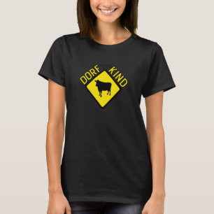 Camiseta Criança Da Aldeia E Orgulhosa Disso.Dizendo Com Av
