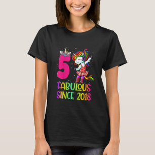 Camiseta Crianças 5 E Fabuloso Arco-Íris Unicórnio 5 Anos