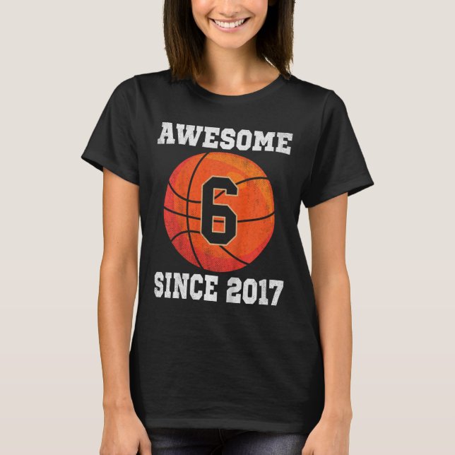 Camiseta Crianças 6 Birthday Bysketbyll com 6 anos de idade (Frente)