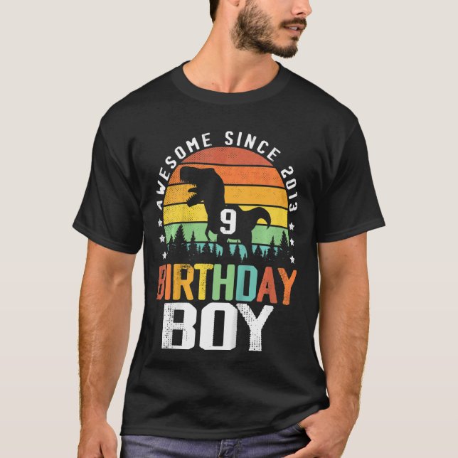 Camiseta Crianças 9º Aniversário Garoto Espetacular Desde 2 (Frente)