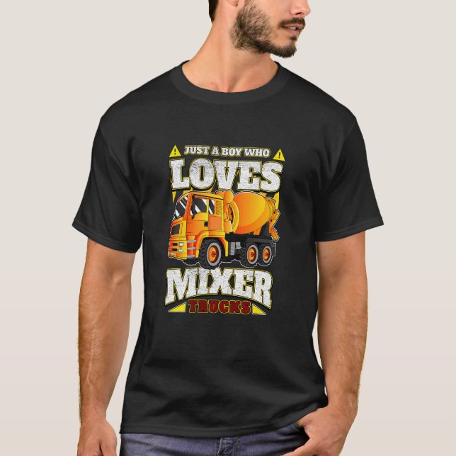 Camiseta Crianças Apenas Um Menino Que Adora Caminhões Mist (Frente)