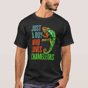 Camiseta Crianças Apenas Um Menino Que Ama Camaleões Reptil