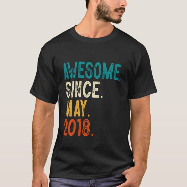 Camiseta Crianças Com 5 Anos De Idade Incrível Desde Maio D (Frente)