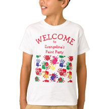 Crianças com pegadas coloridas