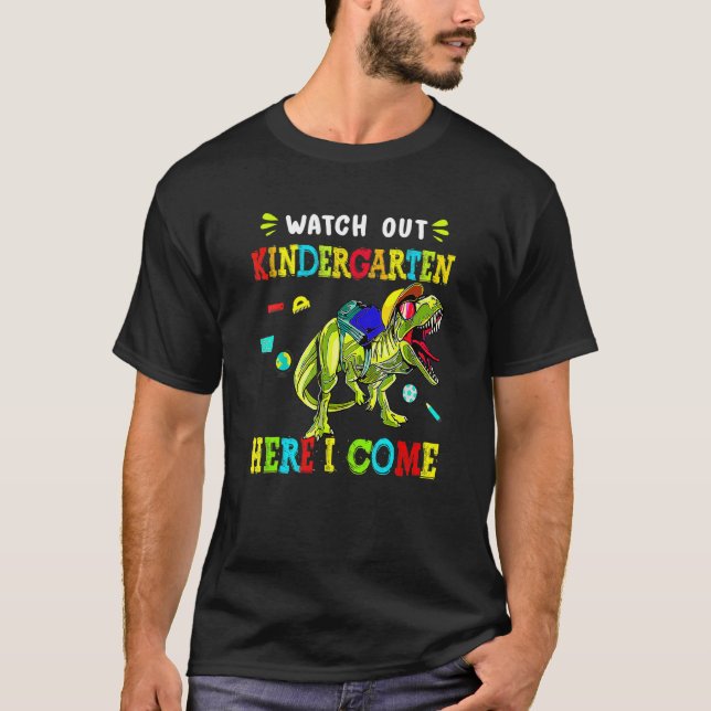 Camiseta Crianças Cuidam Do Jardim De Infância Dinossauro G (Frente)