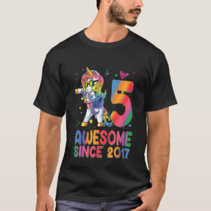 Camiseta Crianças de 5 anos 5 de aniversário Unicórnio Dabb