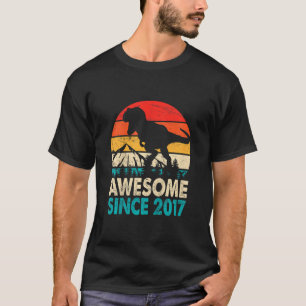 Camiseta Crianças De 5 Anos Dinossauro T Rex Incrível Desde
