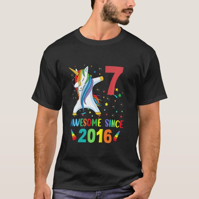 Camiseta Crianças de 7 anos adolescentes bebendo Unicorn 7  (Frente)