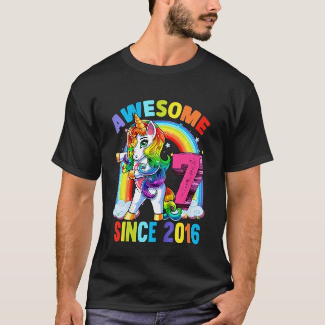 Camiseta Crianças de 7 anos adolescentes bebendo Unicorn 7  (Frente)