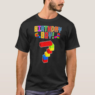Camiseta Crianças de 7 anos de idade em blocos construindo