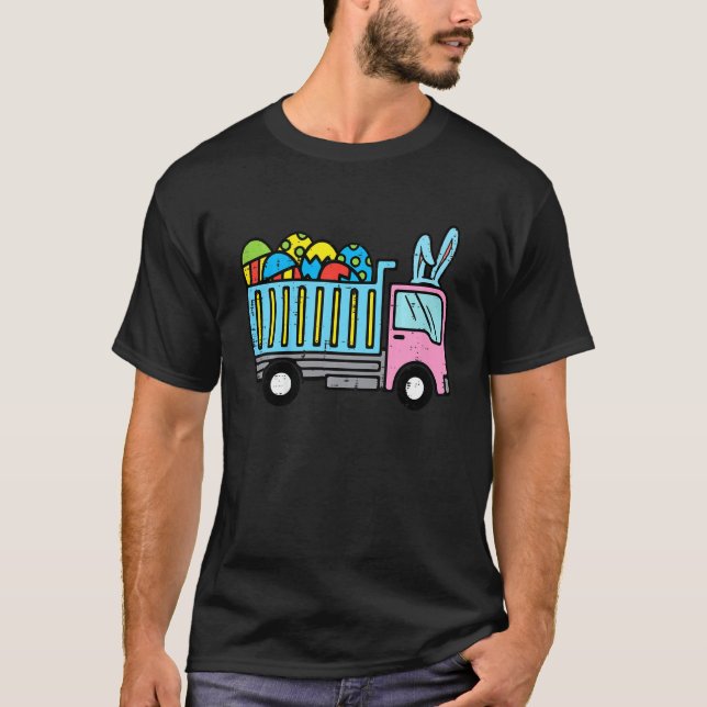 Camiseta Crianças De Ovos De Páscoa Em Bombeiros De Carro C (Frente)