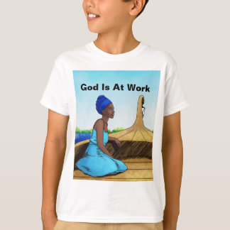 Camiseta Crianças Deus Está No Trabalho