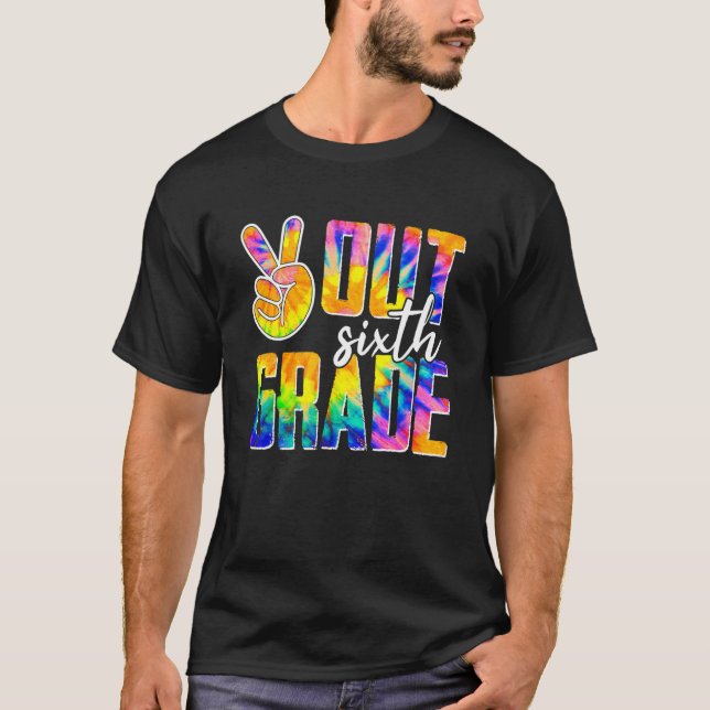 Camiseta Crianças Do Sexto Graduação No Dia Passado Da Esco (Frente)