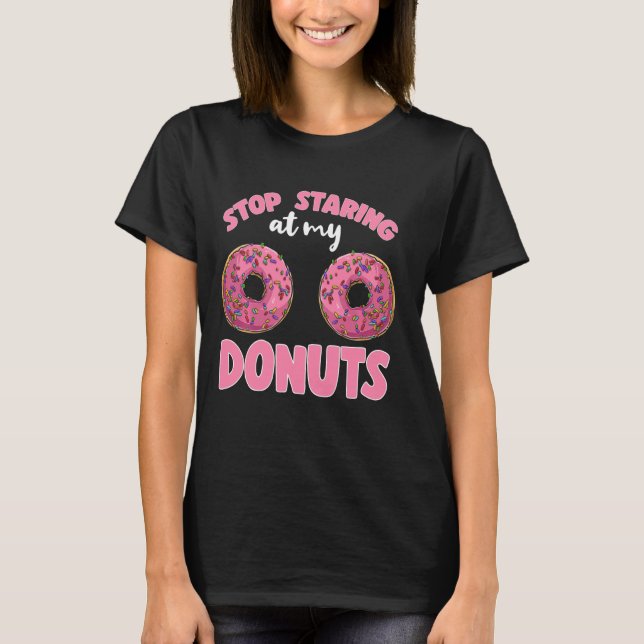 Camiseta Crianças Engraçadas Param De Olhar Para As Minhas  (Frente)