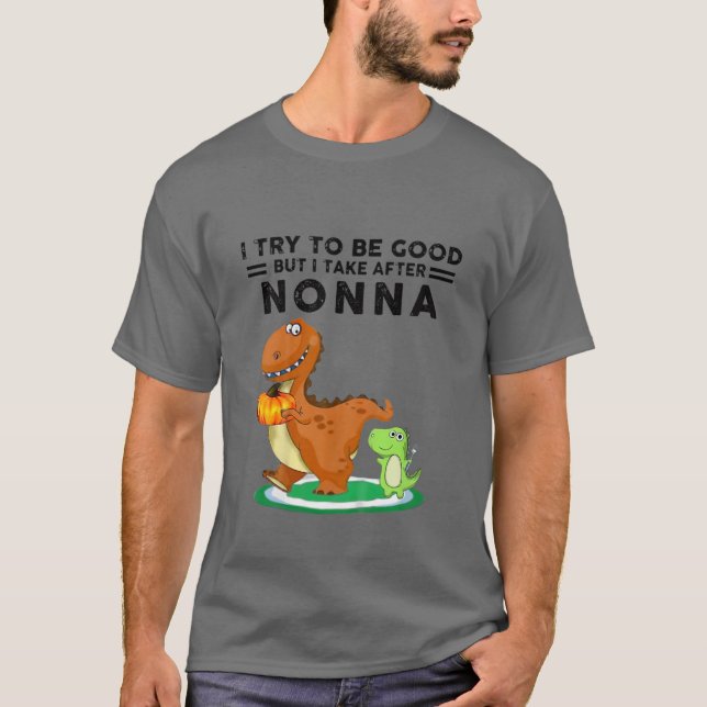 Camiseta Crianças Eu Tento Ser Bom, Mas Eu Tomo Depois Da M (Frente)