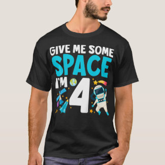 Camiseta Crianças me dão espaço Eu tenho 4 Festas de aniver
