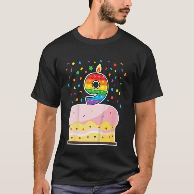 Camiseta Crianças Pop 9º Aniversário Garotas de Bolo Rapaze (Frente)