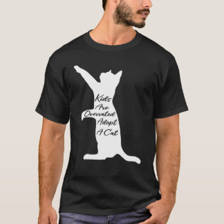 Camiseta Crianças Sobrevalorizadas Adotam Um Gato Para Anim