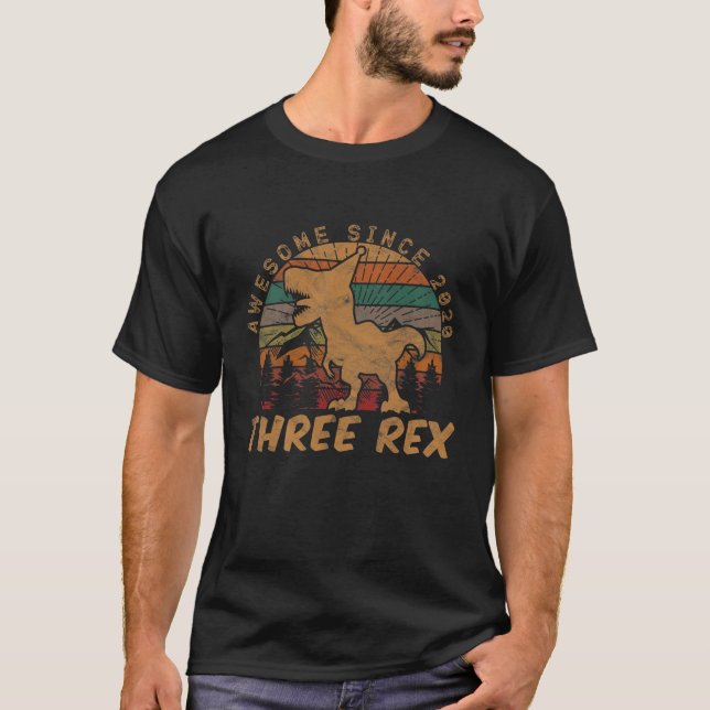 Camiseta Crianças Três aniversário de 3 anos Rex Oferecem T (Frente)