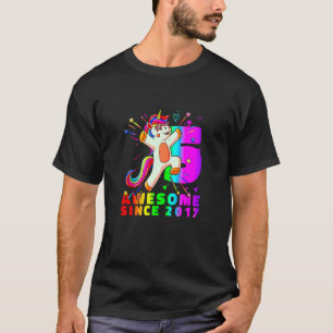 Camiseta Crianças Unicorn 5 Aniversário 5 Anos Incrível des