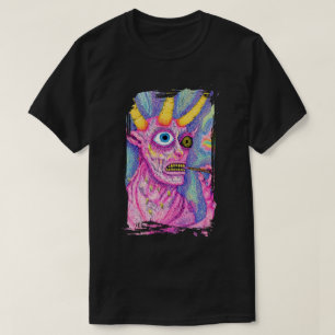 Camiseta Criatura com chifres e algo na boca