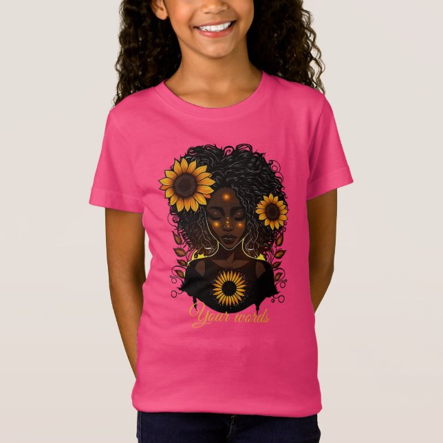 Camiseta Crie Sua Própria Mulher Negra E Girassóis (Frente)