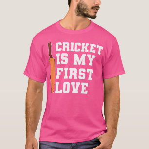 Camiseta Críquete É Meu Primeiro Críquete De Amor Para Mulh