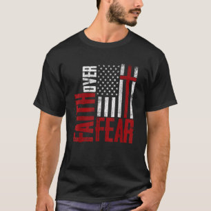 Camiseta Cristianismo cruza a fé da bandeira dos EUA sobre