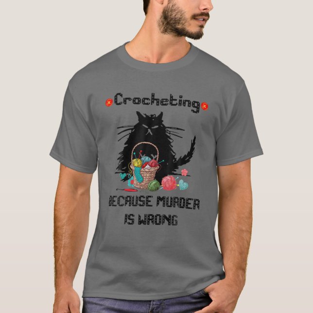 Camiseta Crochet De Gato Negro Engraçado Porque O Assassina (Frente)
