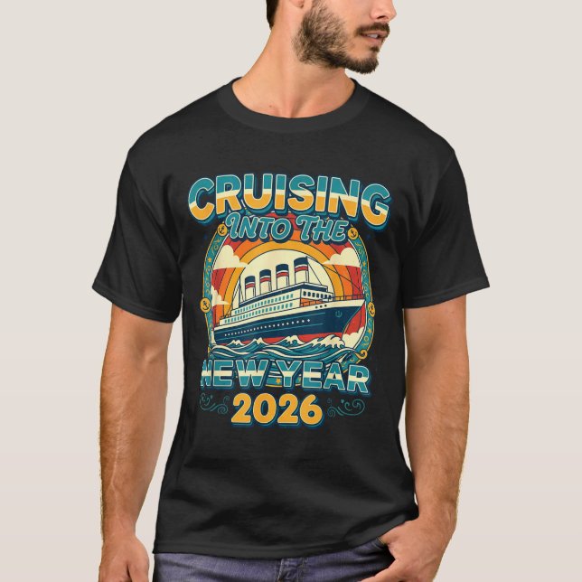 Camiseta Cruising Into 2026 New Year Eve Celebration Family (Frente)