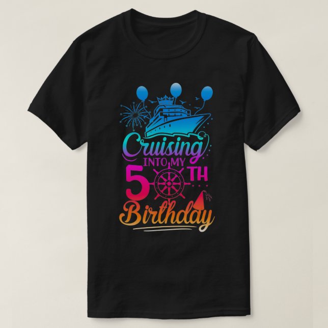 Camiseta Cruising Into My 50th Birthday 50 Year Old Birthda (Frente do Design)